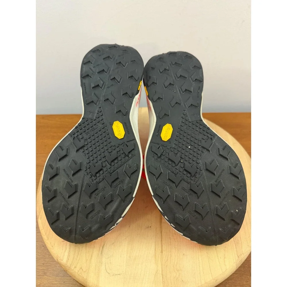 Nike ZoomX Ultrafly Trail Men 9.5 Bright Crimson Vibram DX1978-600 Running Shoes